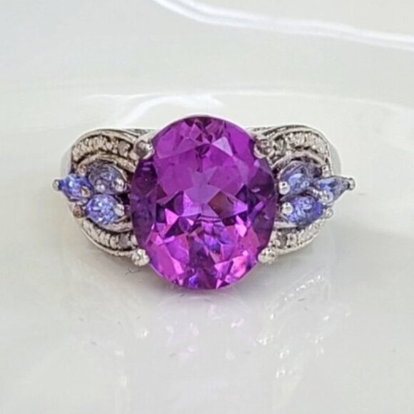 Vintage Boho Chunky Sterling Silver Purple Amethyst Tanzanite Oval Crystal Ring - Picture 1 of 8